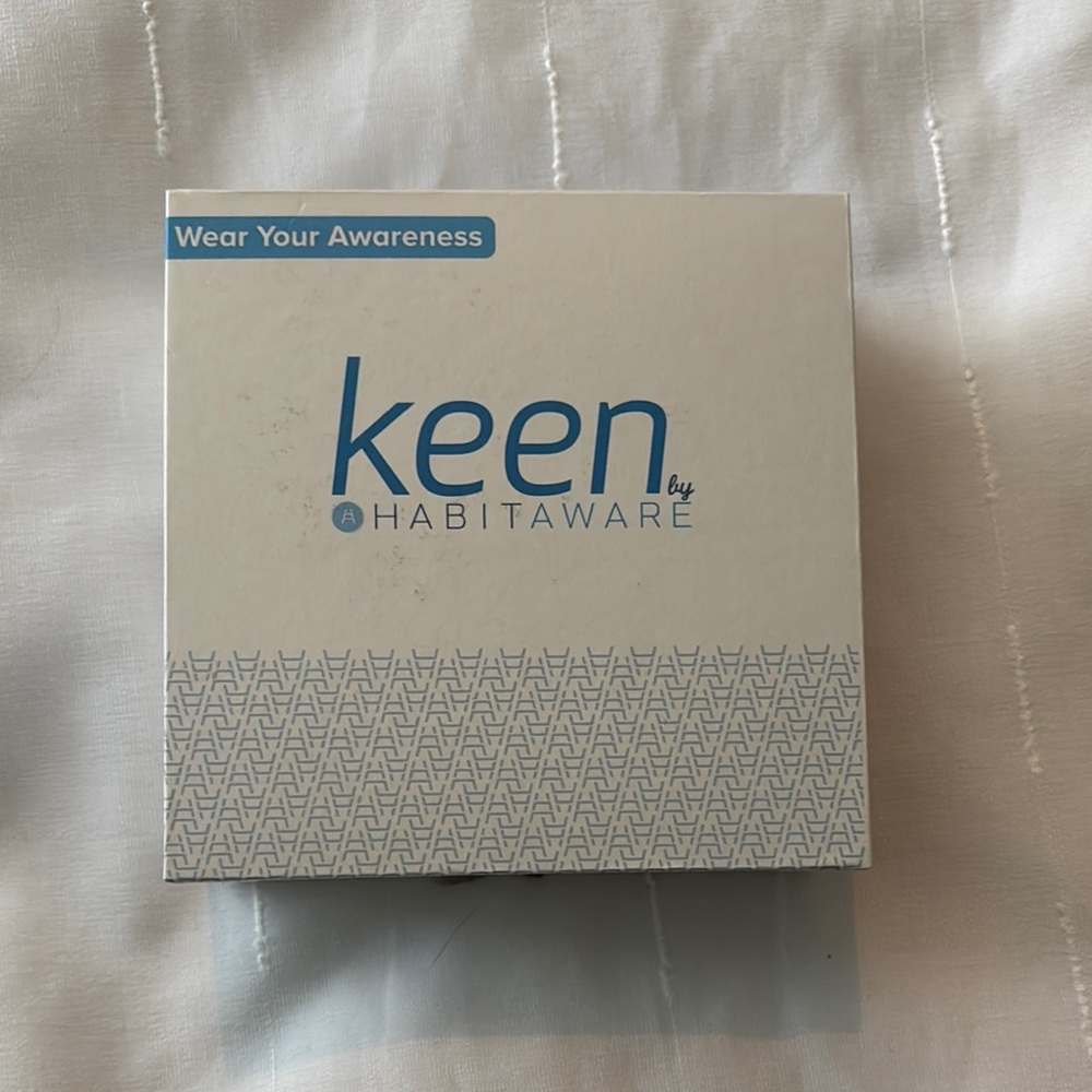 Keen by HabitAware Wearable Device